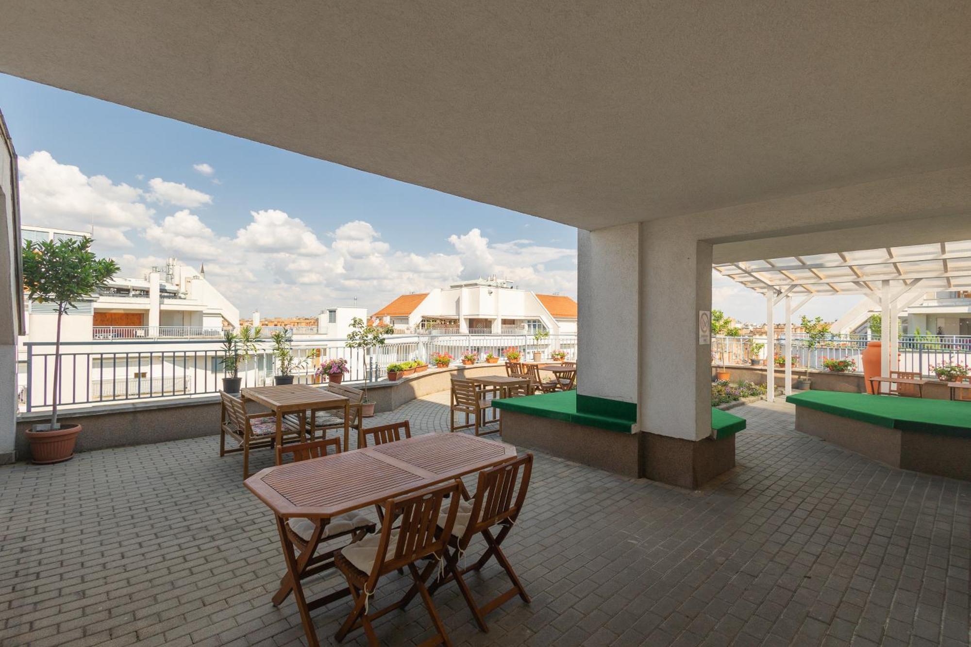 Rooftop City Residence With Deep Garage Βουδαπέστη Εξωτερικό φωτογραφία